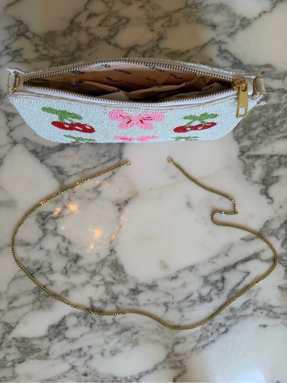 NWT Wildfox Beaded Cherry Bow Clutch Crossbody Bag White Pink Red Handmade - Picture 4 of 6